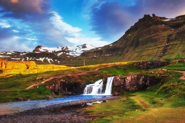 Hermoso Paisaje Montañas Ríos Islandia — Foto de Stock