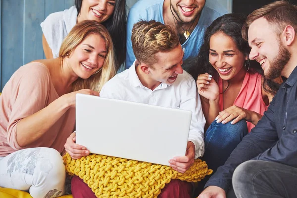 Group Creative Young Friends Hanging Social Media Concept People Together — Stock Photo, Image