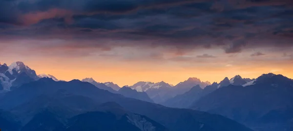 Niebla Gruesa Paso Montaña Goulet Georgia Svaneti Europa Montañas Del — Foto de Stock