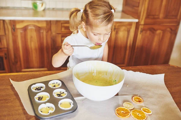 Little Girl Preparing Dough Muffins — Stock Photo, Image