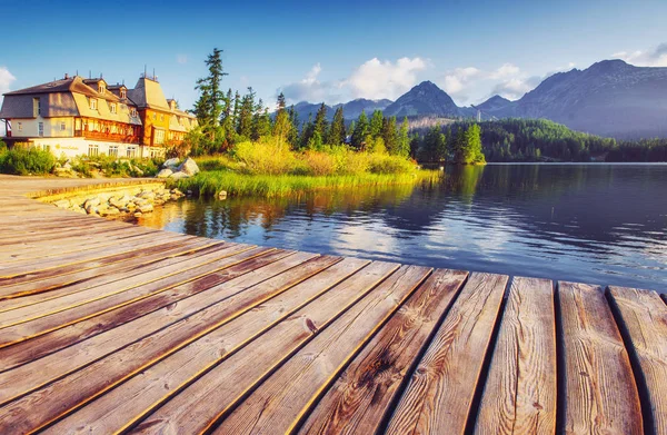 Majestuoso Lago Montaña Parque Nacional High Tatra Strbske Pleso Eslovaquia — Foto de Stock