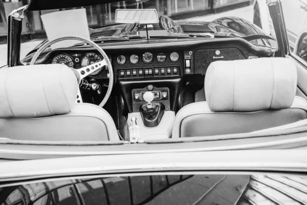 Luxury Car Interior Beautiful Retro Style Transport Exhibition — Stock Photo, Image