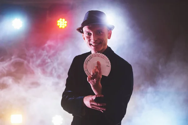 Magician Showing Trick Playing Cards Magic Dexterity Circus Gambling Prestidigitator — Stock Photo, Image