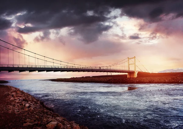 Brug Een Kanaal Aansluiten Jokulsarlon Lagune Atlantische Oceaan Het Zuiden — Stockfoto