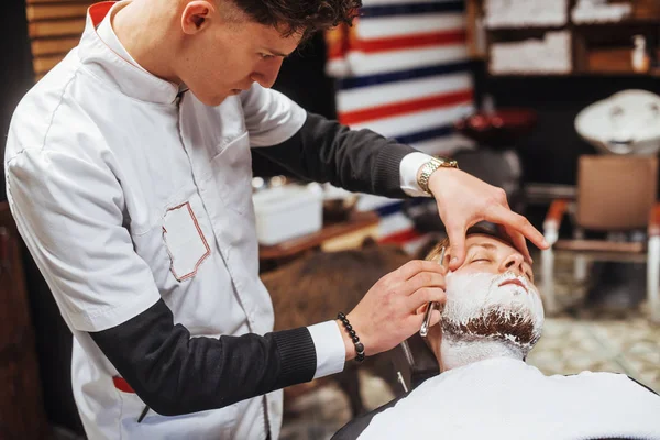 Mann Barbershop Bartschneider Schöner Weiblicher Friseursalon — Stockfoto
