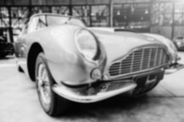 Bazı antik klasik araba. Güzel retro tarzı taşıma sergi.