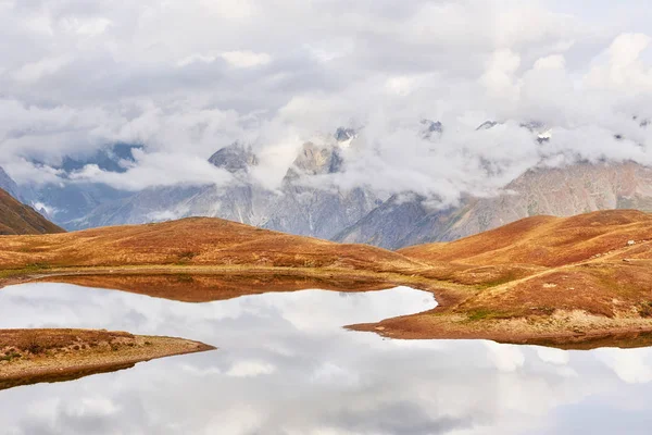 Horské Jezero Koruldi Horní Svaneti Georgia Europe Kavkazské Hory — Stock fotografie