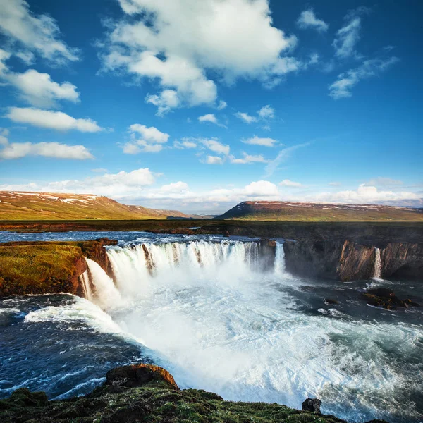 Godafoss Водоспад Заході Сонця Фантастичний Краєвид Красиві Cumulus Хмари Ісландія — стокове фото