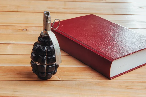 Wars Grenade Explosive Book Koran Holy War Terrorism Peace World — Stock Photo, Image