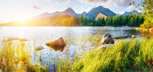 Jeziora Szczyrbskie Pleso Wysokich Tatrach Góra Słowacja Europa — Zdjęcie stockowe