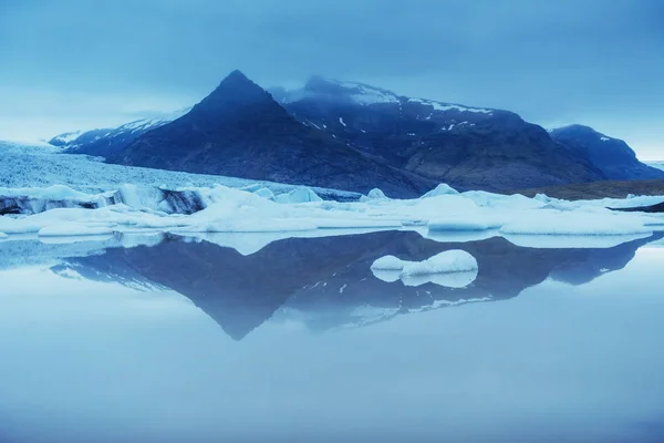 Lagoa Glaciar Jokulsarlon Fantástico Pôr Sol Praia Negra Islândia — Fotografia de Stock