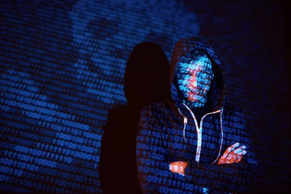 Cyberaanval Met Onherkenbare Hooded Hacker Met Behulp Van Virtual Reality — Stockfoto