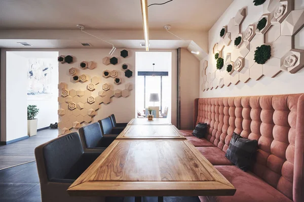 Intérieur Café Moderne Simple Avec Des Meubles Classiques Bois — Photo