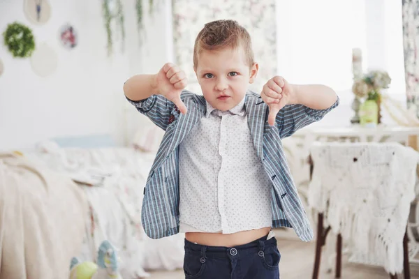 Boy Gestures His Finger Emotion Concept Shows His Attitude Lessons — Stock Photo, Image