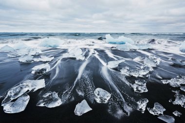 İzlanda, Jokulsarlon lagün, İzlanda buzul lagün Körfezi'nin güzel soğuk manzara resim.