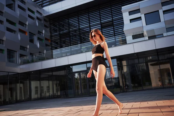 Sexy Young Woman Sunglasses Black Bathing Suit Standing City Buildings — Stock Photo, Image