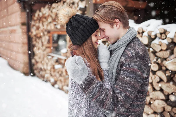 Christmas Happy Couple Love Embrace Snowy Winter Cold Forest Copy — Stock Photo, Image