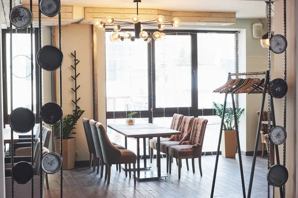 Intérieur Café Moderne Simple Avec Des Meubles Classiques Bois — Photo