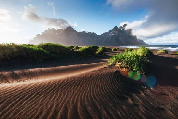 Fantastic West Mountains Volcanic Lava Sand Dunes Beach Stokksness Iceland — Stock Photo, Image