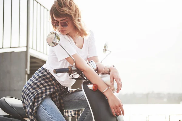 Portrait Beautiful Girl Hipster Sitting Black Retro Scooter Smiling Posing — 스톡 사진