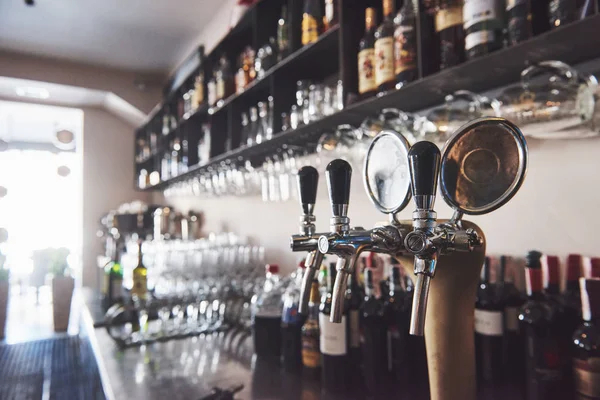 Ready Pint Beer Bar Traditional Style Wooden Pub — Stock Photo, Image