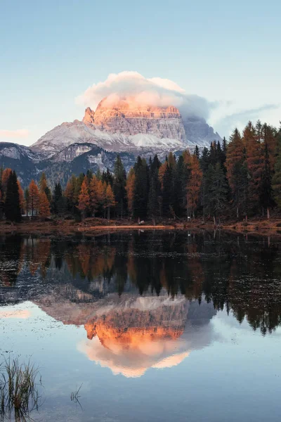 Vertical Photo Gorgeous Mountains Clouds Great Landscape Woods Lake — Stock Photo, Image