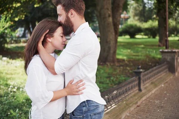 Een Goed Paar Buitenshuis Tijd Doorbrengen Twee — Stockfoto