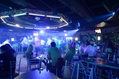 güzel bir Avrupa gece kulübü iç