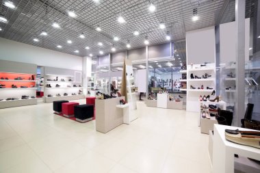 İç modern Avrupa alışveriş Ayakkabı mağazası