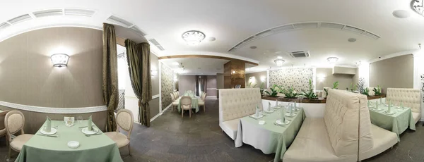 Restaurant european în culori strălucitoare — Fotografie, imagine de stoc