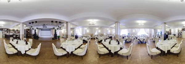 Europees restaurant in felle kleuren — Stockfoto