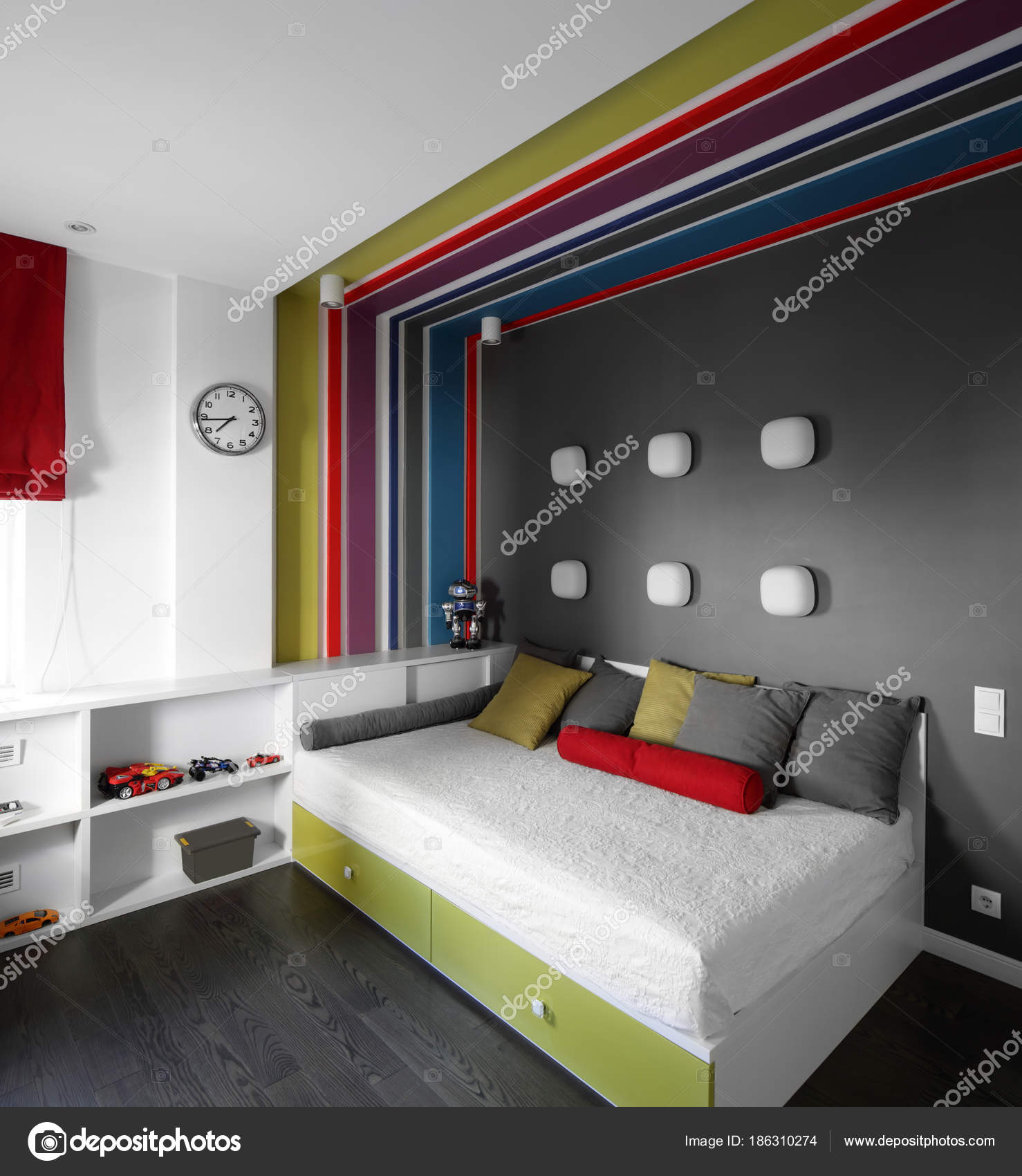 Kleurrijk interieur van kinderkamer — Stockfoto © fiphoto #186310274 Kleurrijk interieur van kinderkamer — Stockfoto © fiphoto #186310274