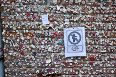 Verona Italya Giulietta balkon içinde sakız duvar