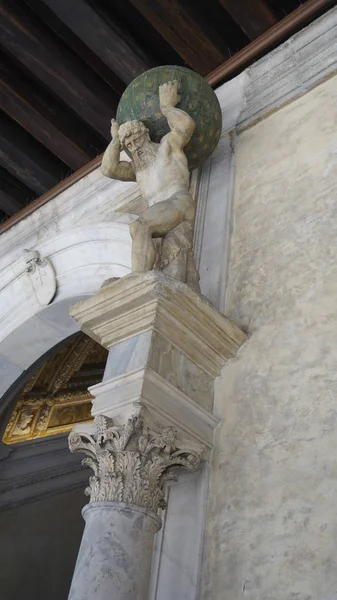 Veduta esterna di Palazzo Ducale a Venezia — Foto Stock