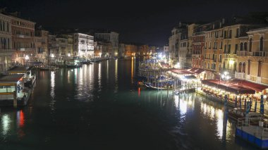 Kanal gece sahne Venedik İtalya