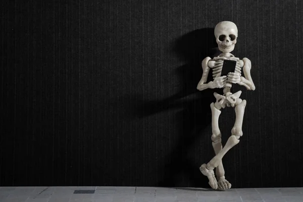 Skelettet i en digital era — Stockfoto