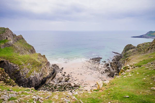 Orilla del Mar Rocoso en Rhossili, Gales Coast Path — Foto de Stock