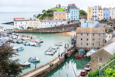 Tenby harbor Beach, Galler hava Manzaralı