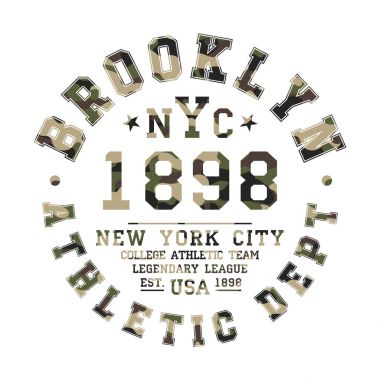 Kamuflaj t-shirt tasarım. Atletik şirin gömlek grafik kolej veya üniversite tarzı askeri desenli