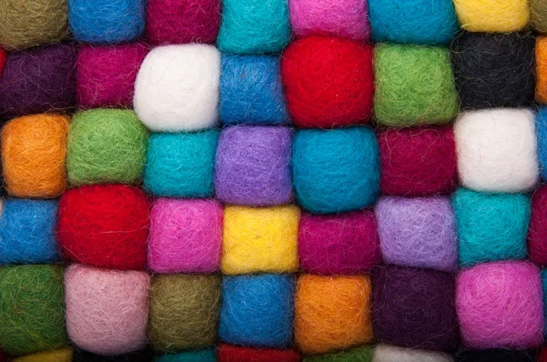 Цветные Сушеные Текстильные Шарики — стоковое фото