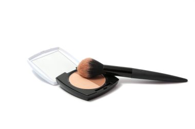 Yapmak için bilgimi tazeler ve üzerinde beyaz izole toz yüz