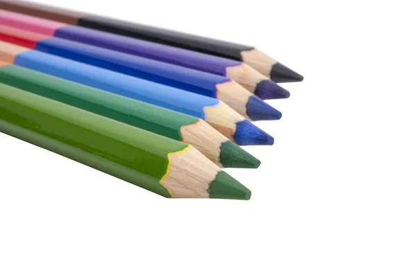 Vícebarevné tužky izolované na bílém — Stock fotografie