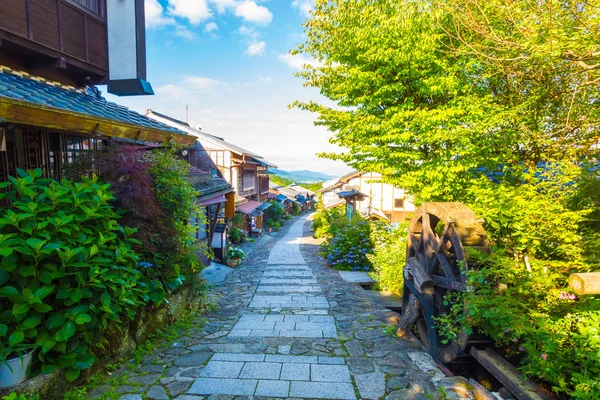 Rano Nakasendo szlak Magome niebieski niebo H — Zdjęcie stockowe