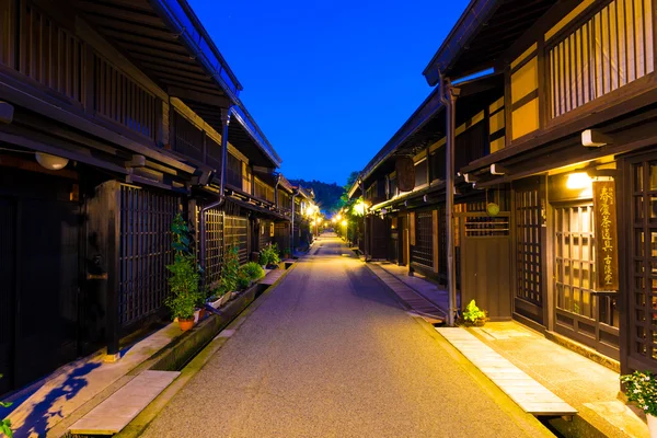 Takayama Old Town Edifícios de rua centrados Crepúsculo H — Fotografia de Stock
