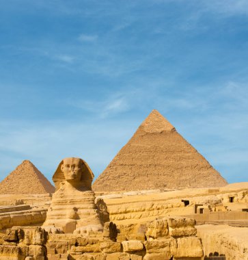 Giza Mısır piramitleri Khafre karşı karşıya Sfenks açık