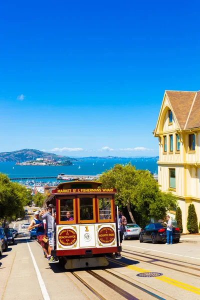 San Francisco kablo araba görünümü tepeye tırmanmak Alcatraz V