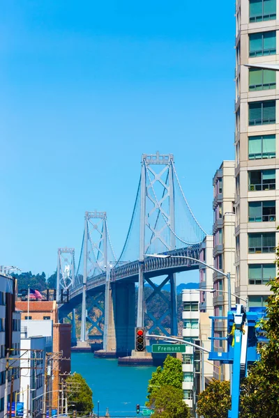 San Francisco Bay Bridge κάτω προβολή Harrison St V — Φωτογραφία Αρχείου