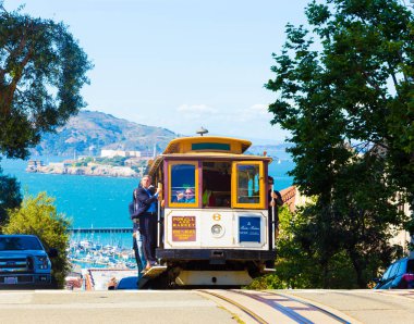 Teleferik turist Sf Hyde St Alcatraz tırmanma