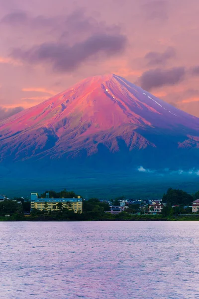 富士山詳細サンライズ河口湖赤コーン V — ストック写真