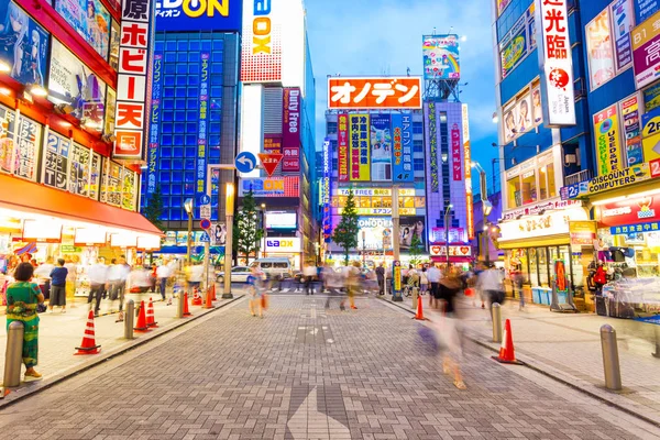 Tokyo Akihabara Street Store Lights Bustling — Stock Photo, Image